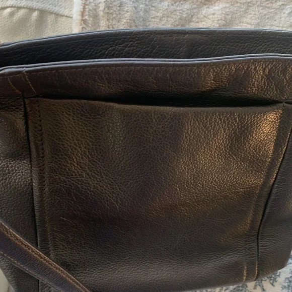 Brighton Handbag - Picture 6 of 6